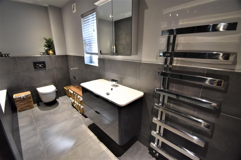 Additional image 15 of 7 bed detached house for saleThe Watch House, Nore Road, Portishead BS20