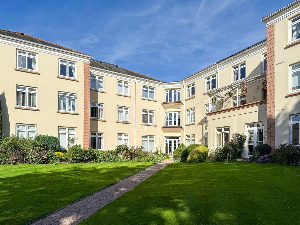 1 bed flat for saleOaklands Manor, Le Mont De La Rosiere, St. Saviour, Jersey JE2