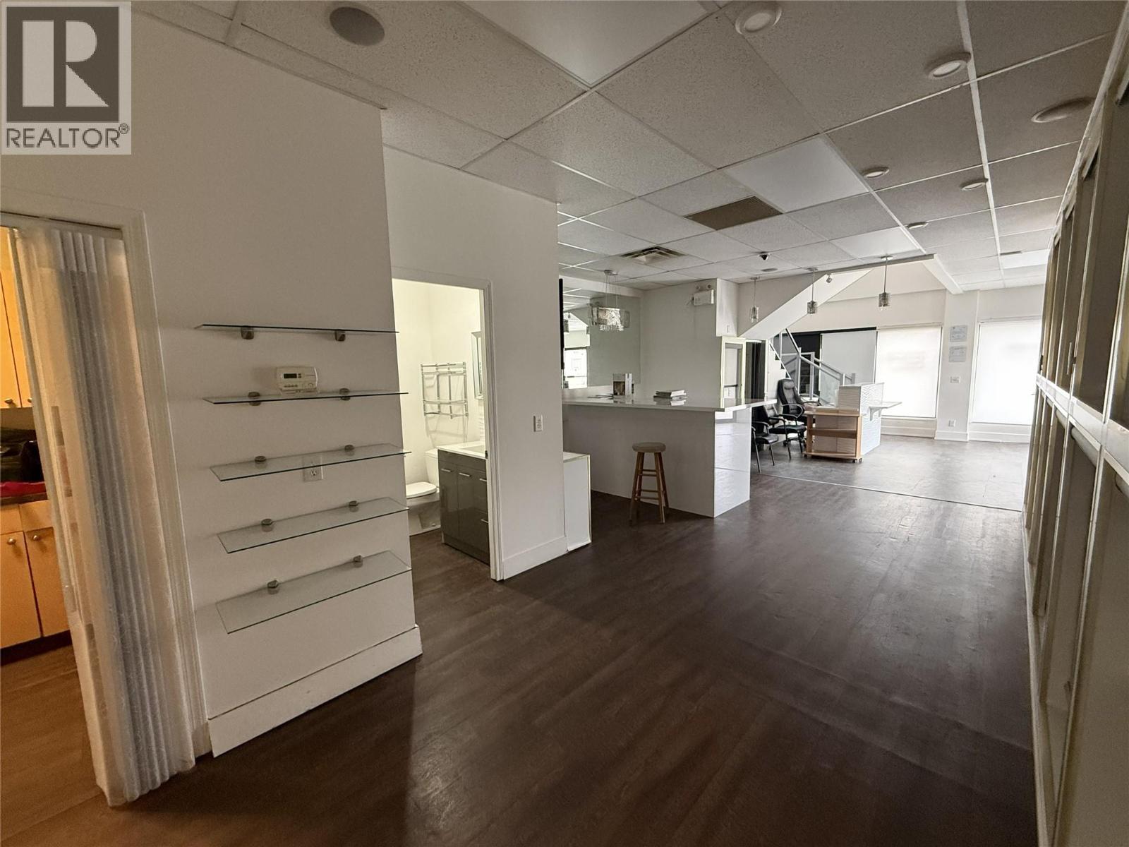 Additional image 5 of 595 Lawrence Avenue, Kelowna, BC, V1Y6L8