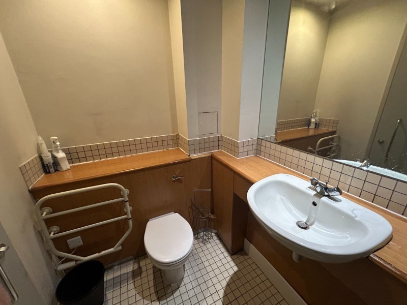 Additional image 10 of Room in a Shared Flat, Lawrence House, EC1V, N1 7GU