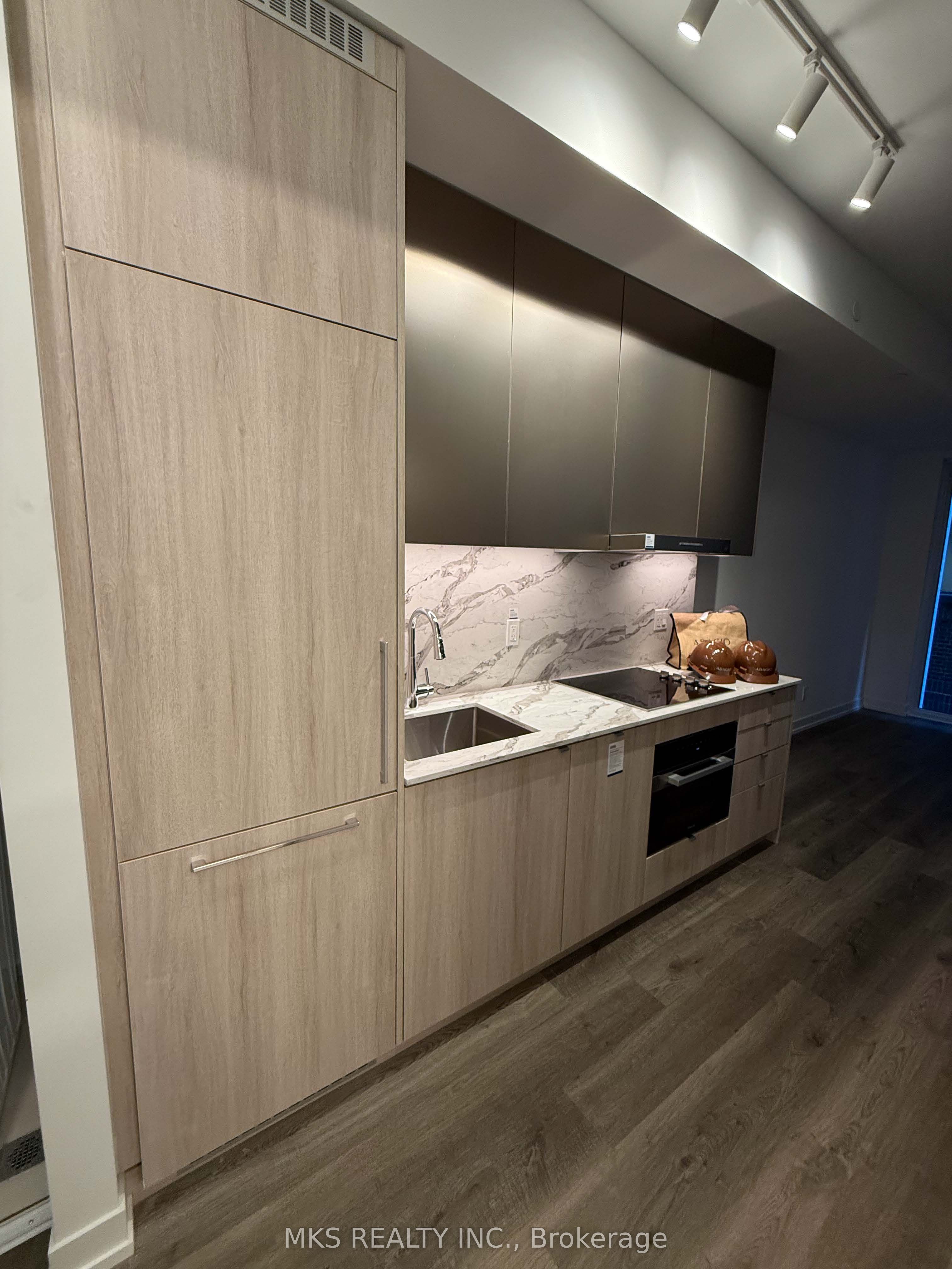 Additional image 6 of 309-771 Yonge Street, Toronto, ON, M4W 2G4