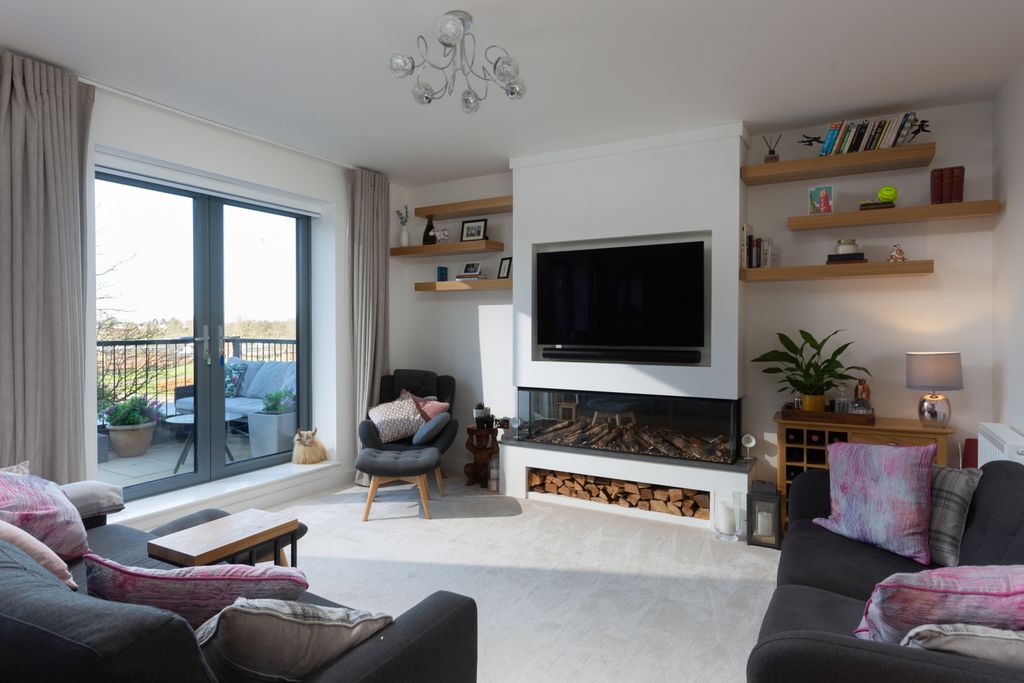 3 bed flat for saleThe Clock Tower, Bishopthorpe Road, York, North Yorkshire YO23 photo 4