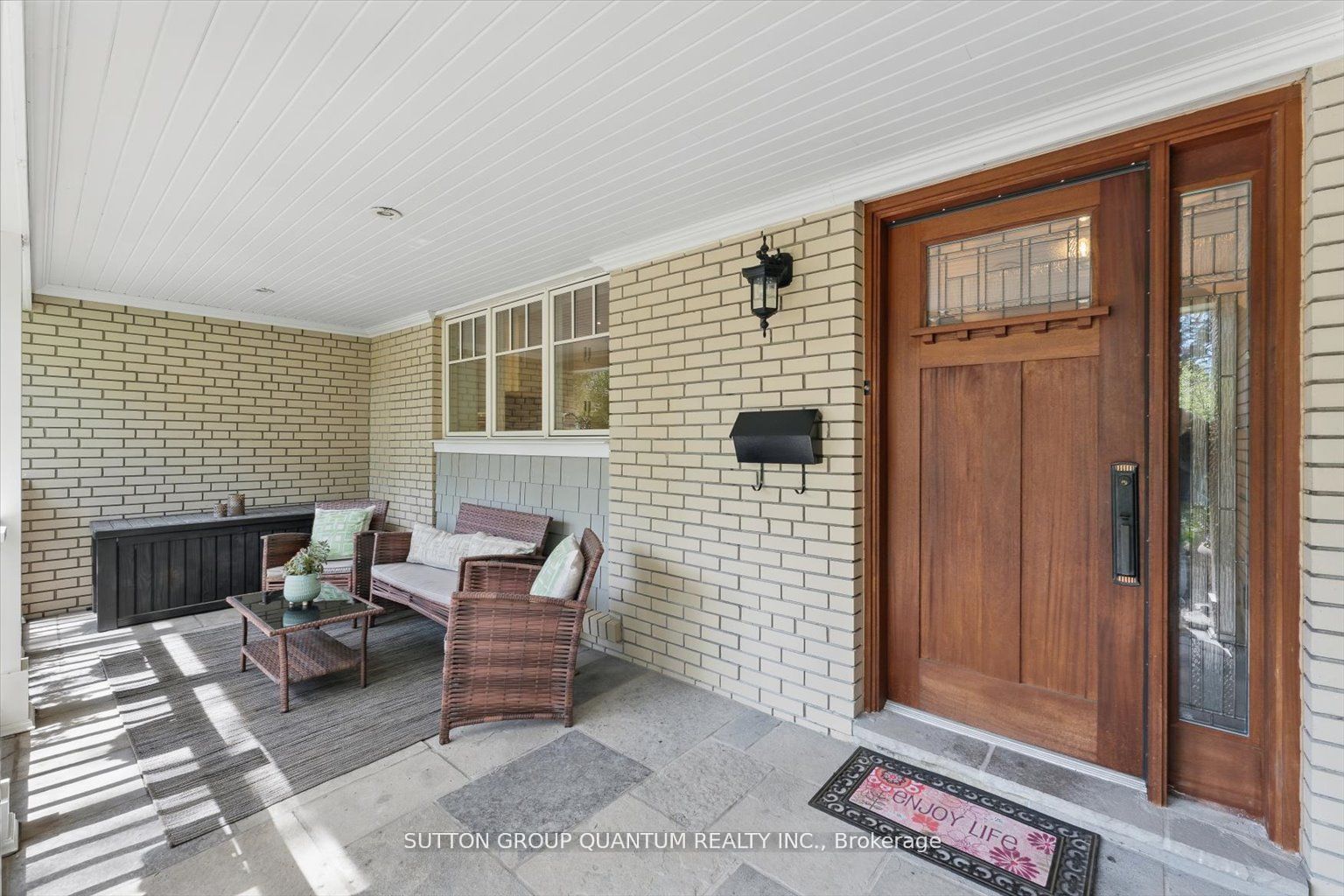 Additional image 4 of 347 Pinetree Way, Mississauga, ON, L5G 2R4