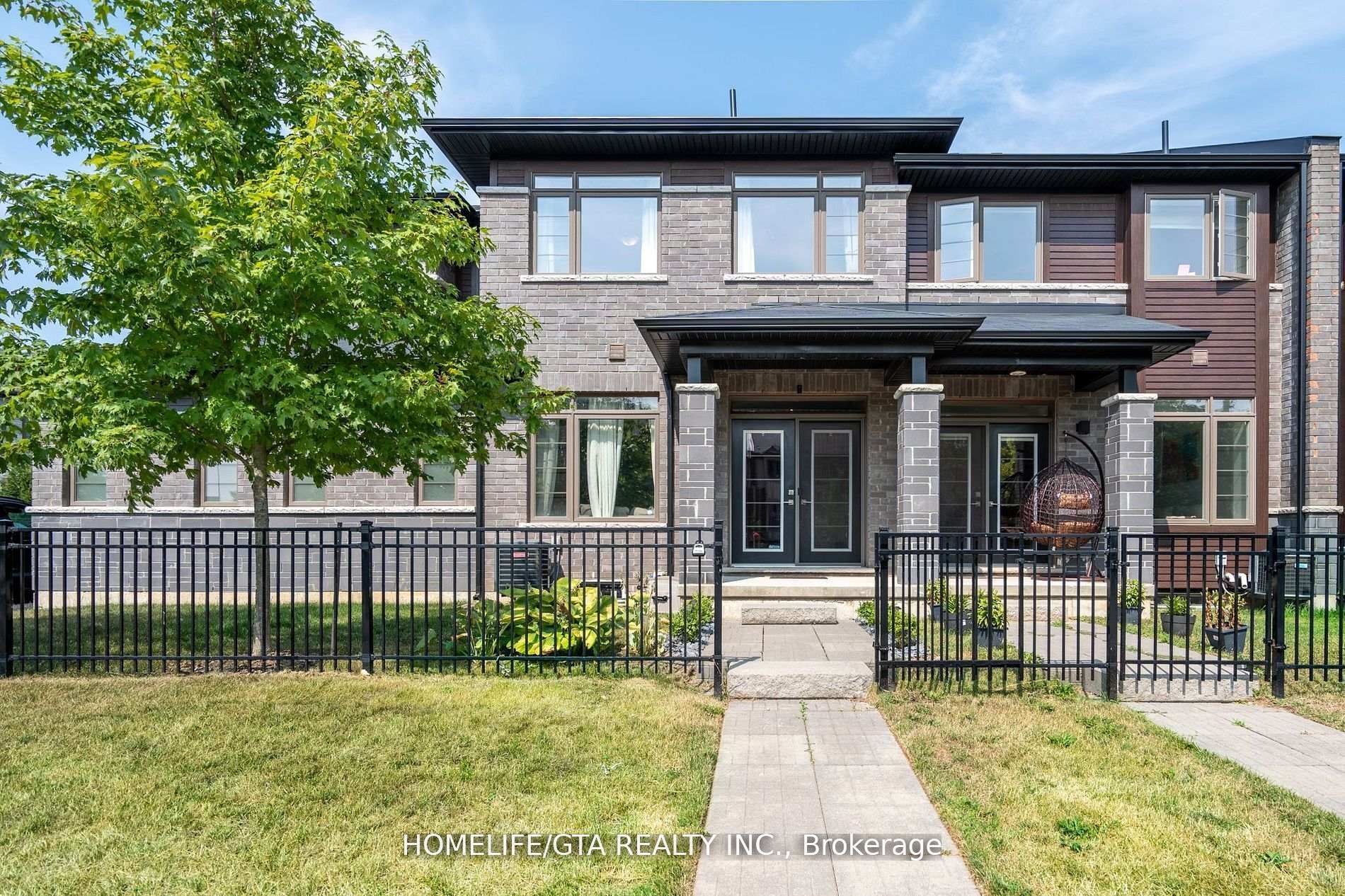 12 Shay Lane, Hamilton, ON, L9G 0G5