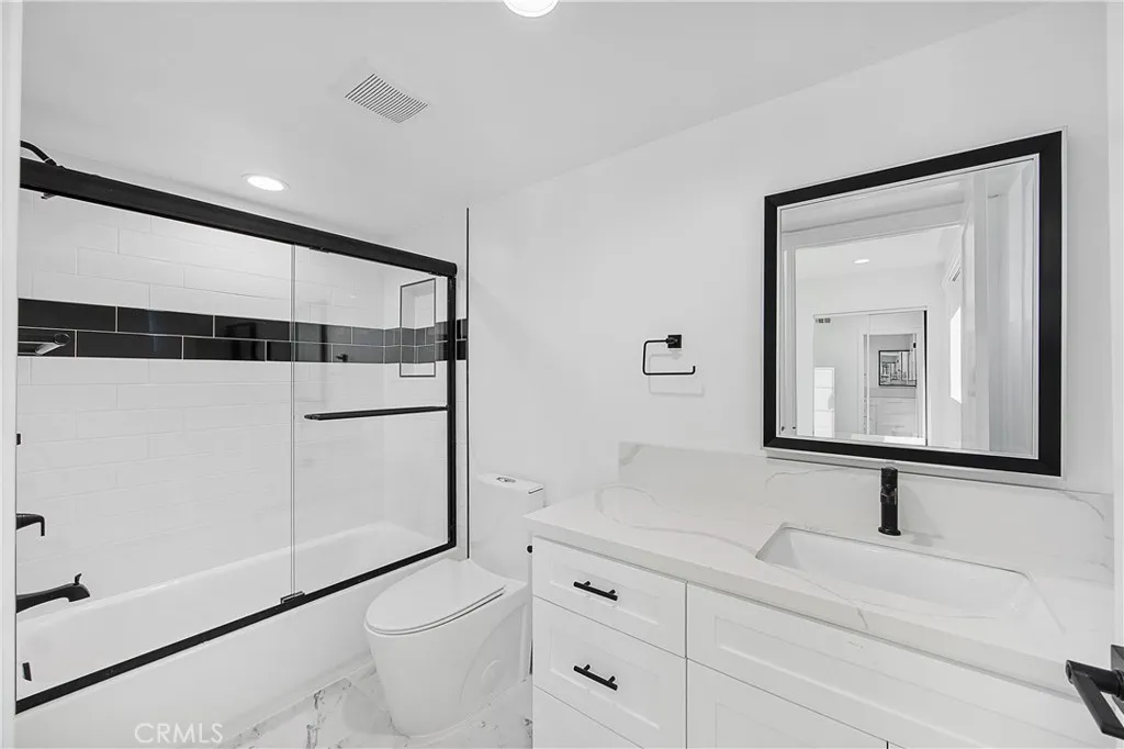 Additional image 27 of 14422 Tiara Unit 1/2, Van Nuys, CA 91401