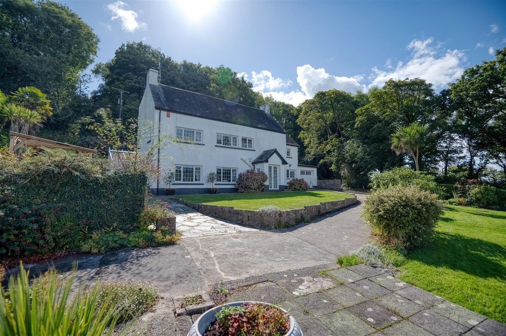 Additional image 2 of 4 bed detached house for saleCosheston, Pembroke Dock SA72