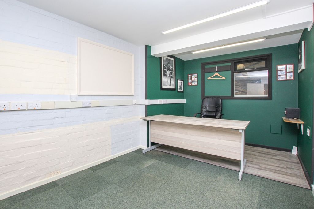 Additional image 12 of 2 bed office for saleOundle Road, Peterborough PE2
