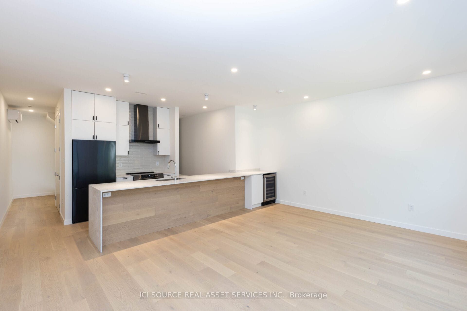Additional image 3 of Unit D-60 Jones Avenue, Toronto, ON, M4M 2Z8