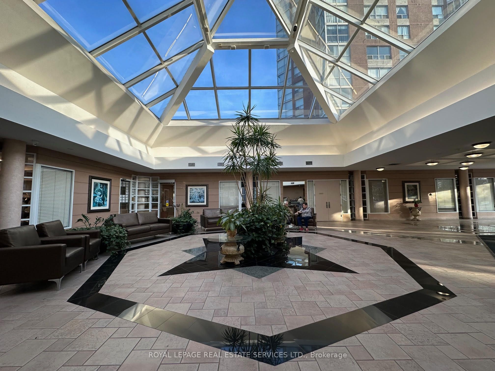 Additional image 3 of 212 - 7 Concorde Place