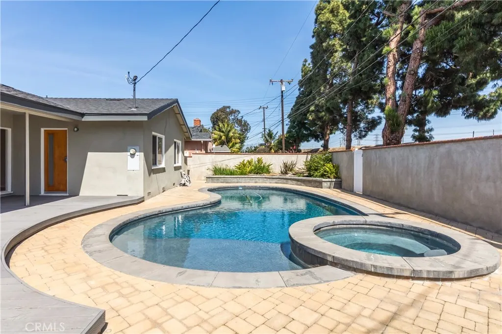 Additional image 89 of 828 Stevely Ave, Long Beach, CA 90815