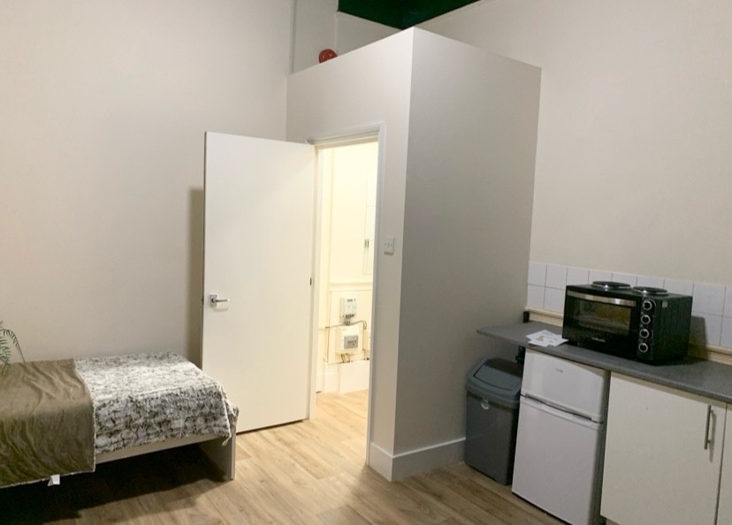 Additional image 6 of Bedsit, Claverton St, SW1V, N1 7GU