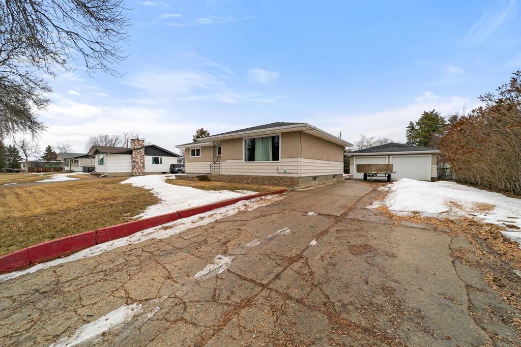 Additional image 2 of 5205 56 Street, Camrose, AB, T4V2E2