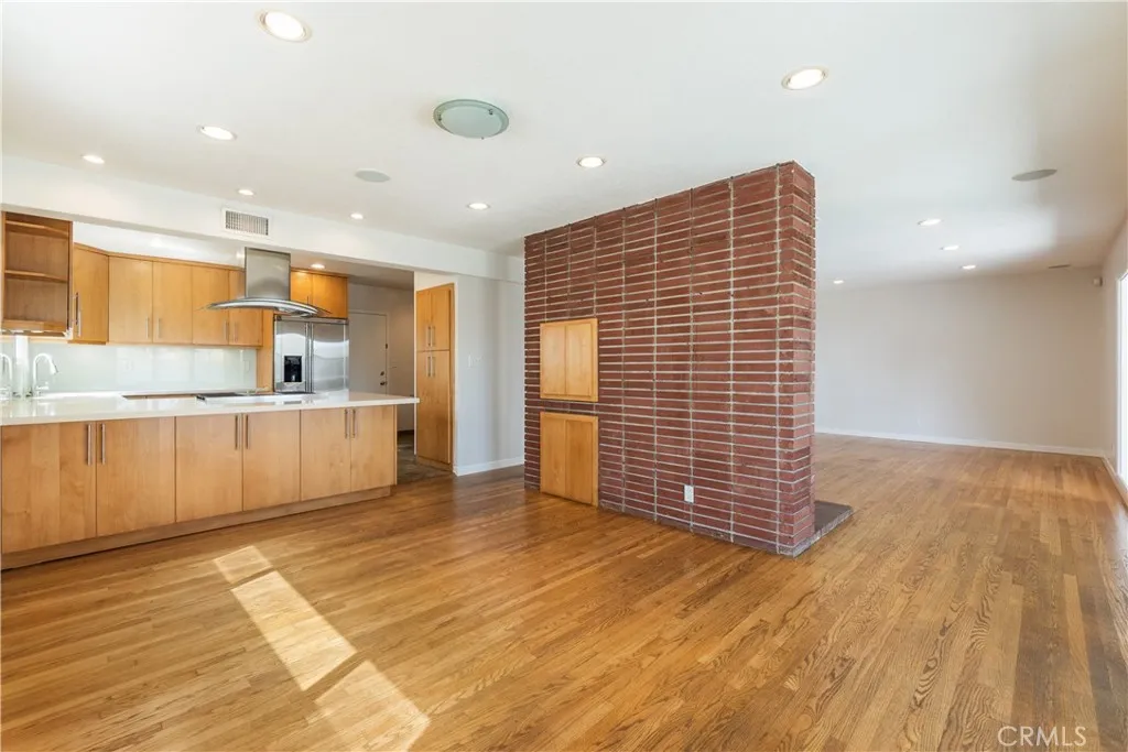 Additional image 55 of 828 Stevely Ave, Long Beach, CA 90815