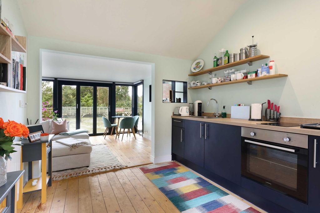 Additional image 21 of 5 bed detached house for saleWargrave Road, Henley-On-Thames RG9