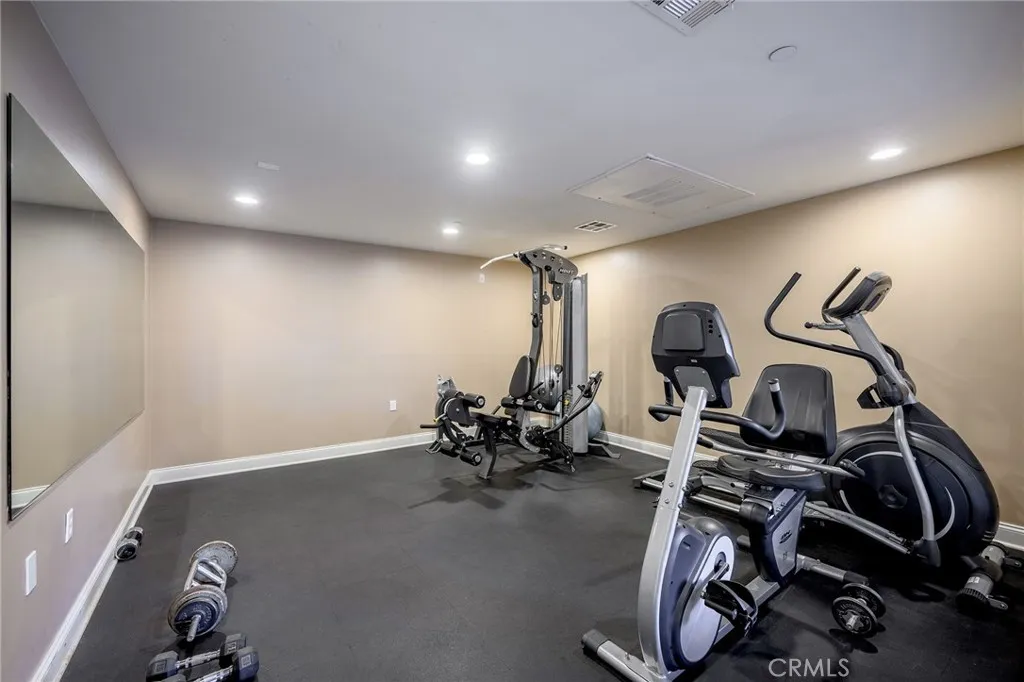 Additional image 59 of 6938 Laurel Canyon Blvd Unit 101, North Hollywood, CA 91605