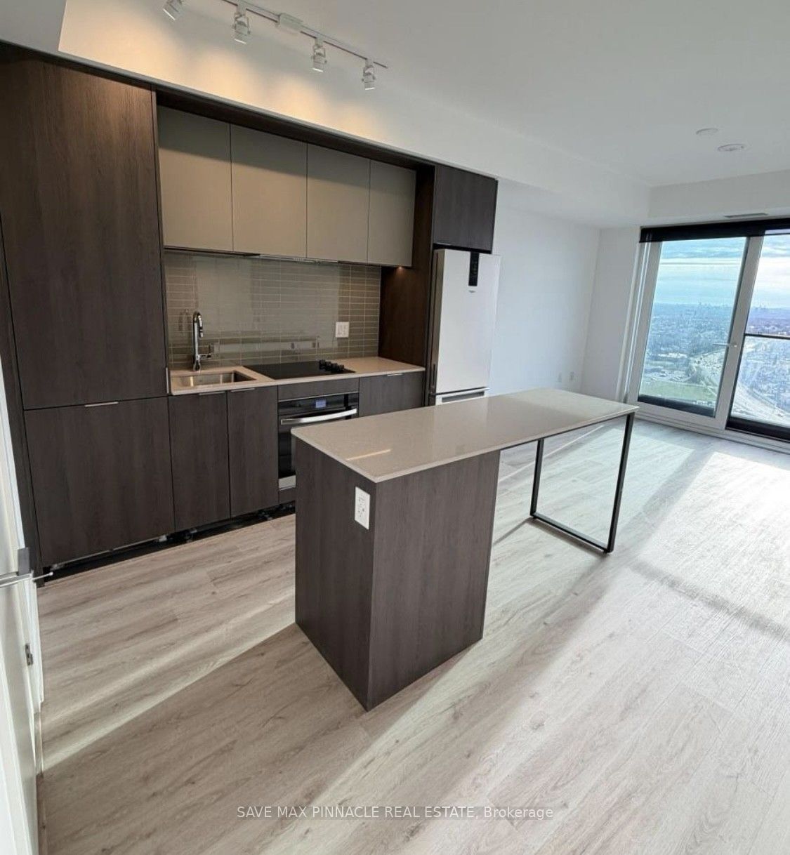 Additional image 4 of 1509-395 Square One Drive, Mississauga, ON, L5B 0P6