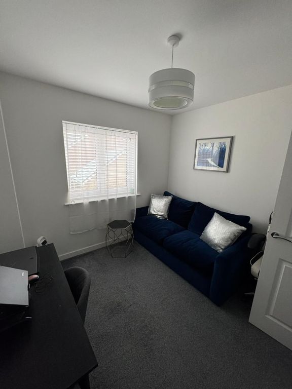 Additional image 13 of 4 bed flat for saleAldermans Drive, Peterborough PE3