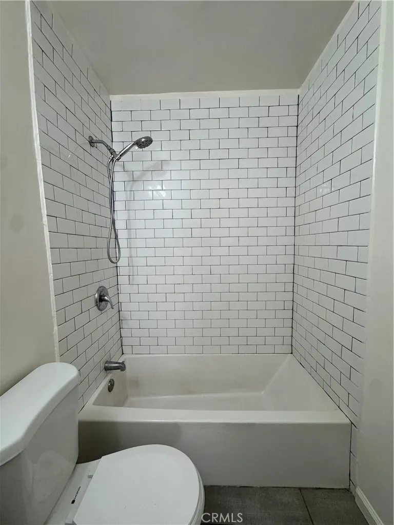 Additional image 36 of 214 Echandia Street Unit 2, Los Angeles, CA 90033