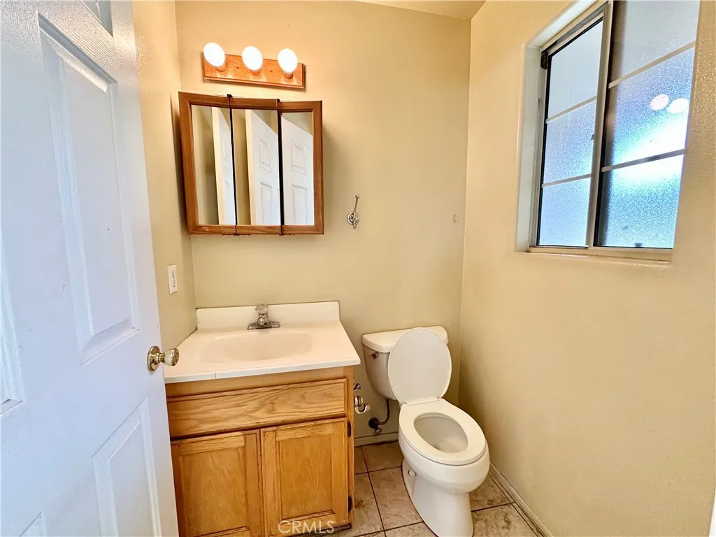 Additional image 7 of 731 5th Street, Long Beach, CA 90802