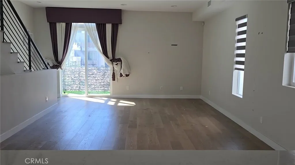 Additional image 17 of 319 S Serrano Unit 1/2, Los Angeles, CA 90020