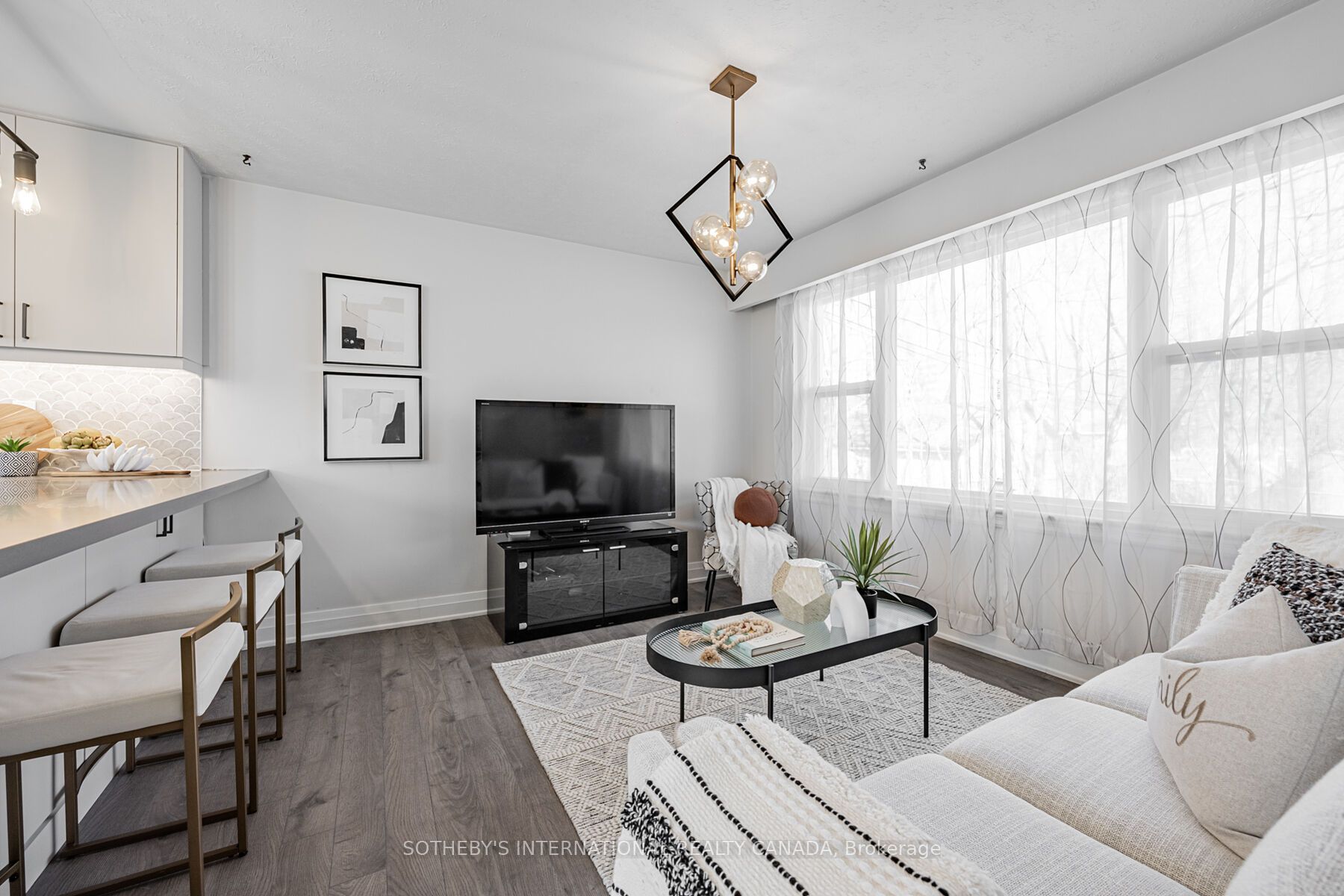 Additional image 4 of 4075A Lawrence Avenue E, Toronto, ON, M1E 2R6