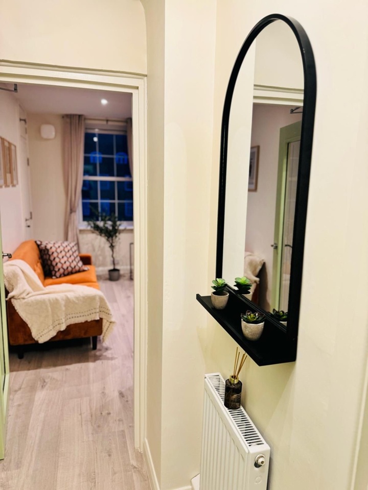 Additional image 3 of 2 Bed Flat, Cameron House, SE5, N1 7GU