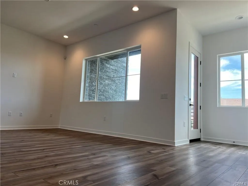 Additional image 59 of 1081 Cadence, Irvine, CA 92618