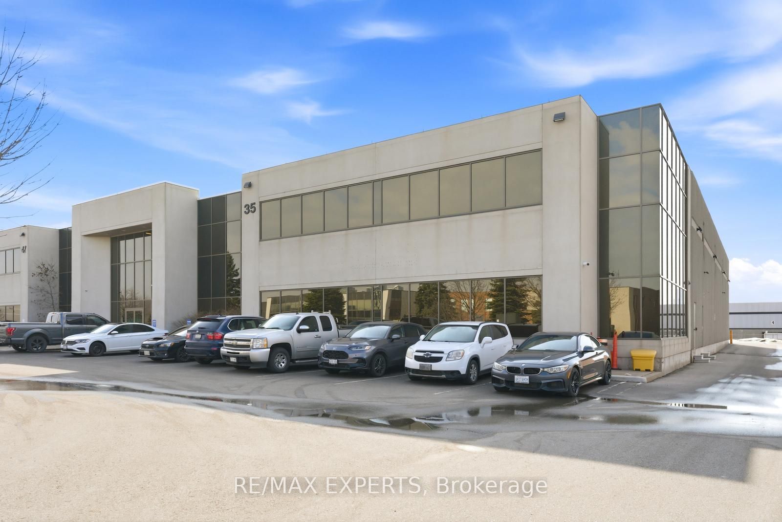 Additional image 2 of 35 Romina Drive, Vaughan, ON, L4K 4Z9