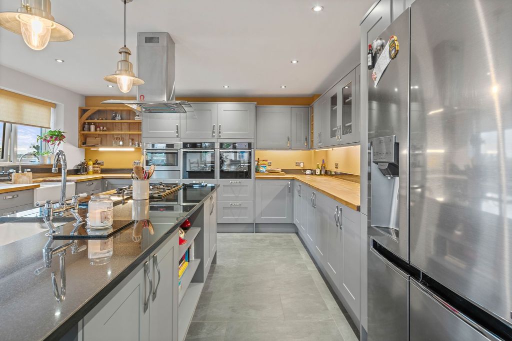 Additional image 9 of 6 bed detached house for saleWythes Lane, Fishtoft PE21