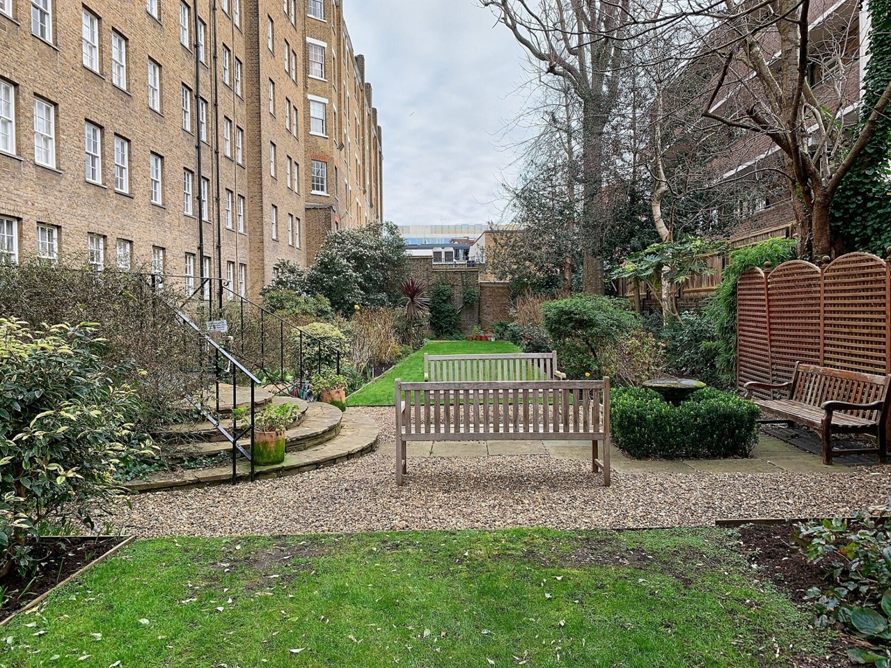 Additional image 5 of Studio Flat, Pelham Court, SW3, N1 7GU
