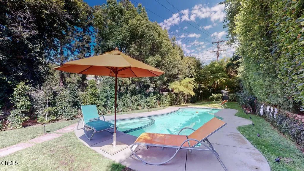 Additional image 85 of 101 S Rockingham Avenue, Los Angeles, CA 90049