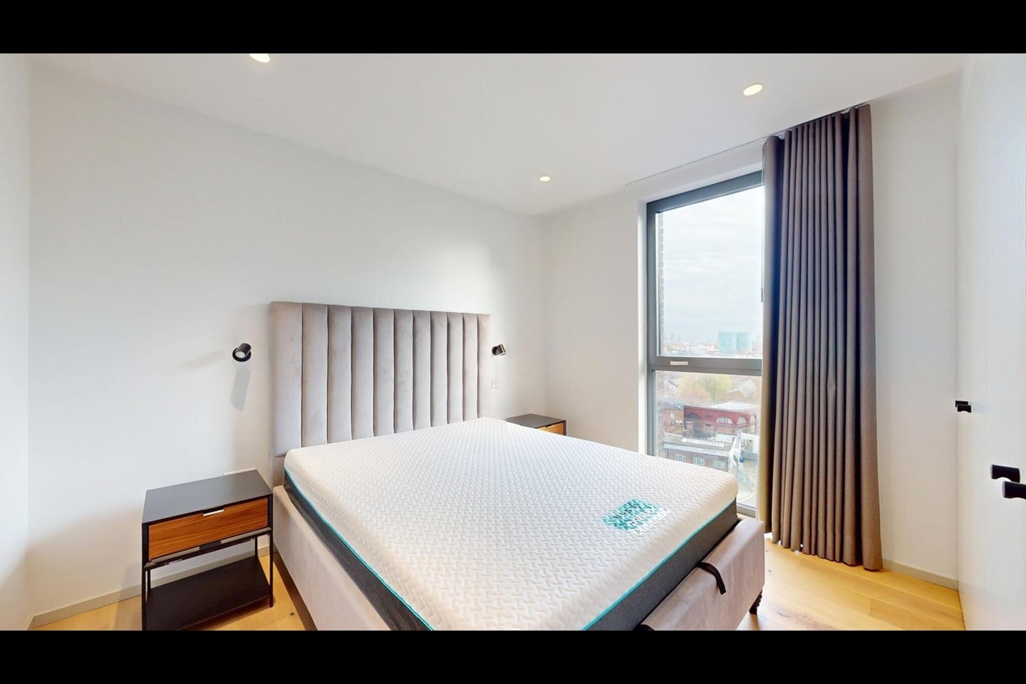 Additional image 3 of 3 Bed Flat, York Way, N1, N1 7GU