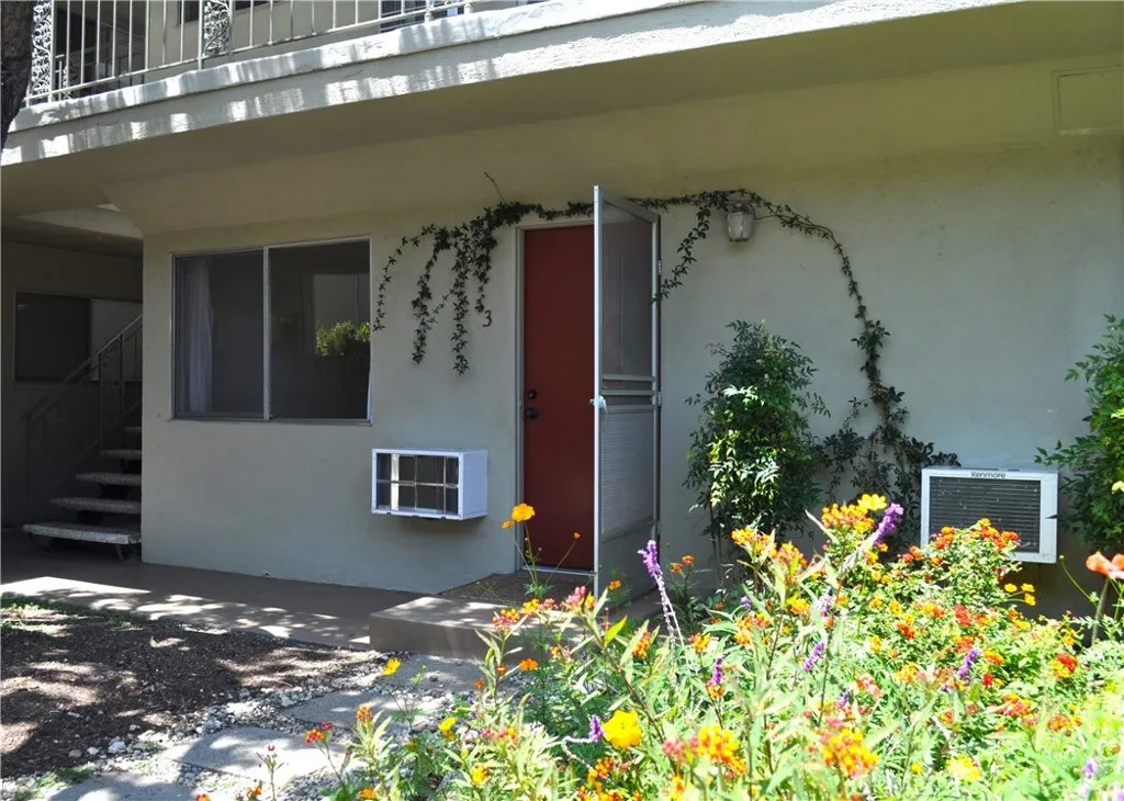 Additional image 45 of 504 S Euclid Avenue Unit 3, Pasadena, CA 91101