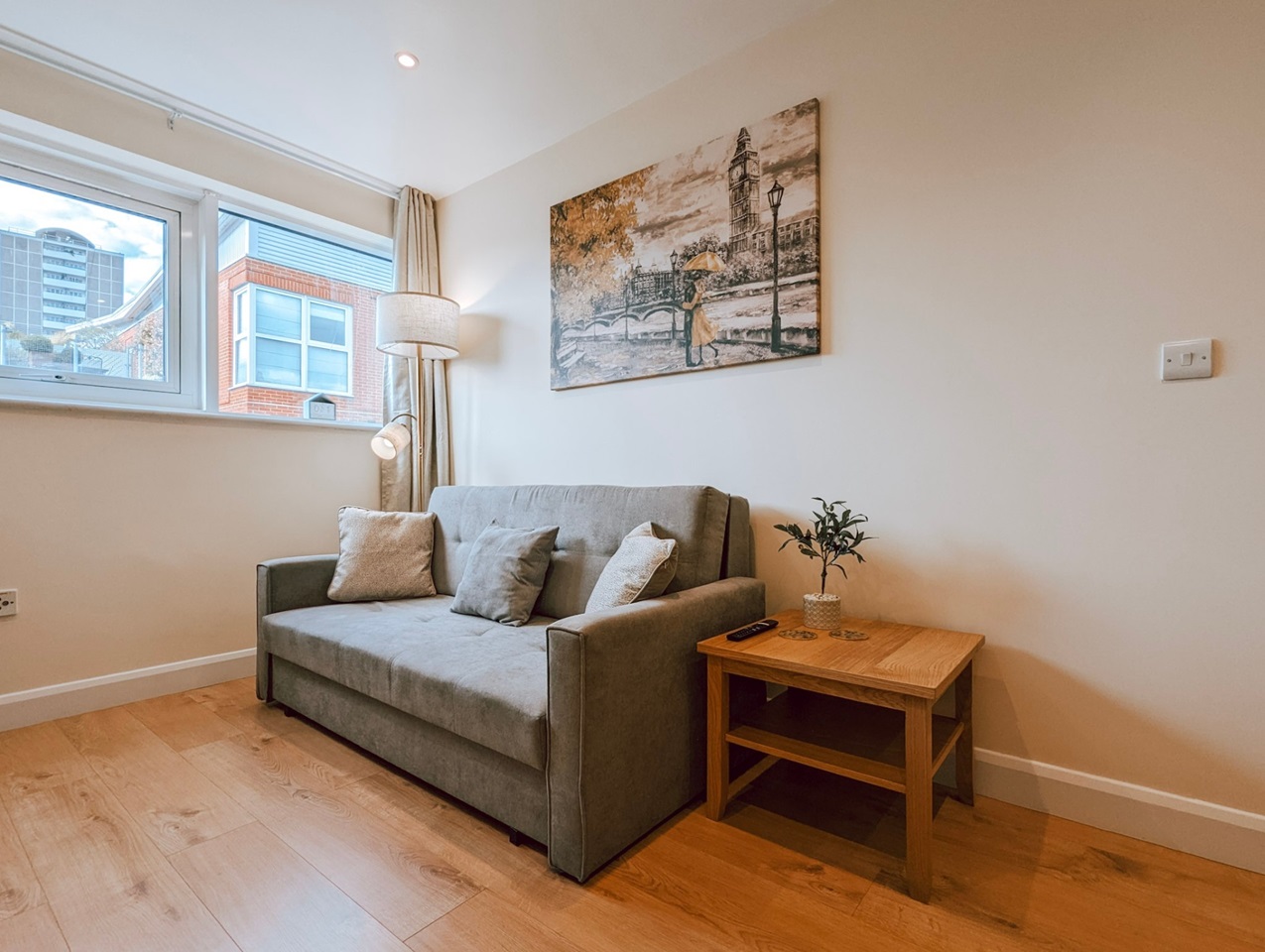 Additional image 7 of 2 Bed Flat, Springwell Court, EC1V, N1 7GU