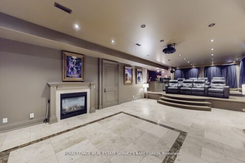 Additional image 8 of 1B Carluke Crescent, Toronto, ON, M2L 2H7