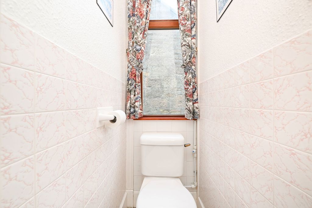 Additional image 16 of 5 bed end terrace house for saleOlligarth House, 28 St. Olaf Street, Lerwick, Shetland ZE1