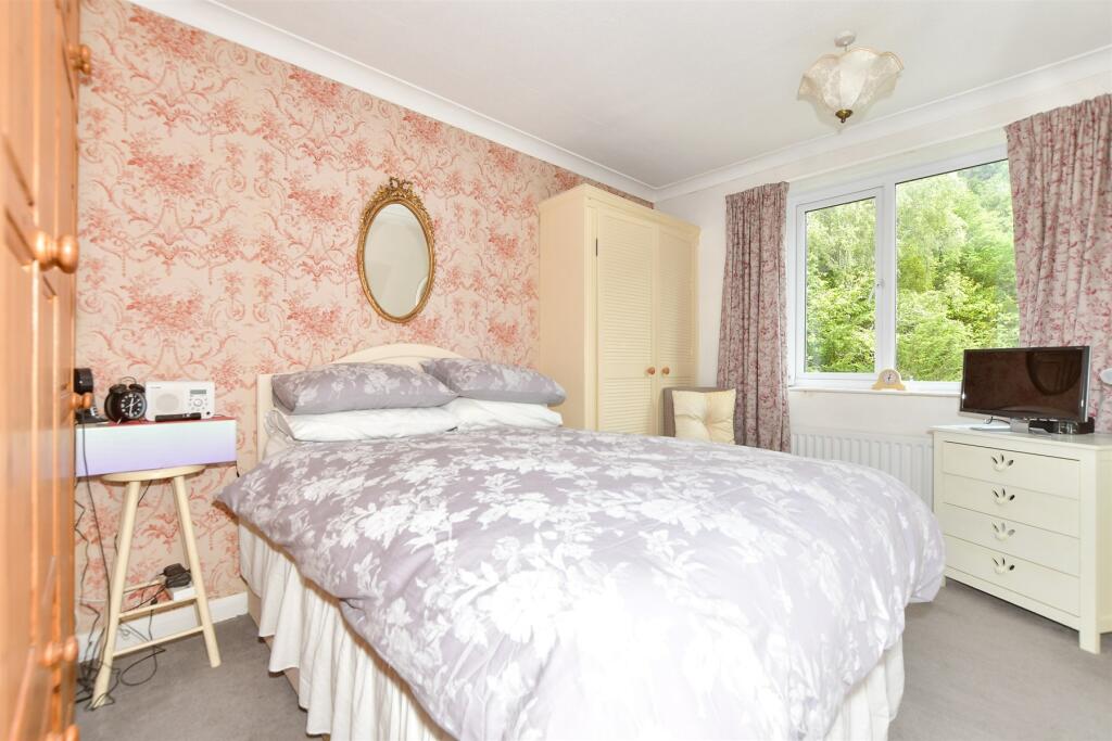 Additional image 11 of London Road, River, Kent