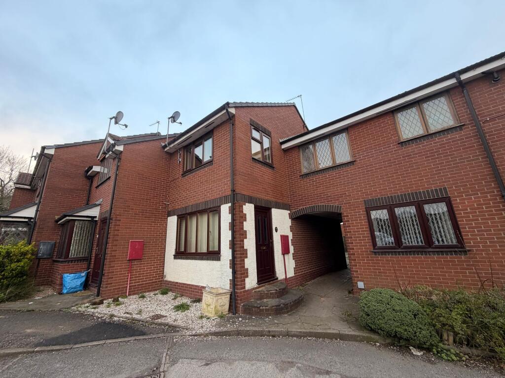 Readers Walk, Birmingham, B43