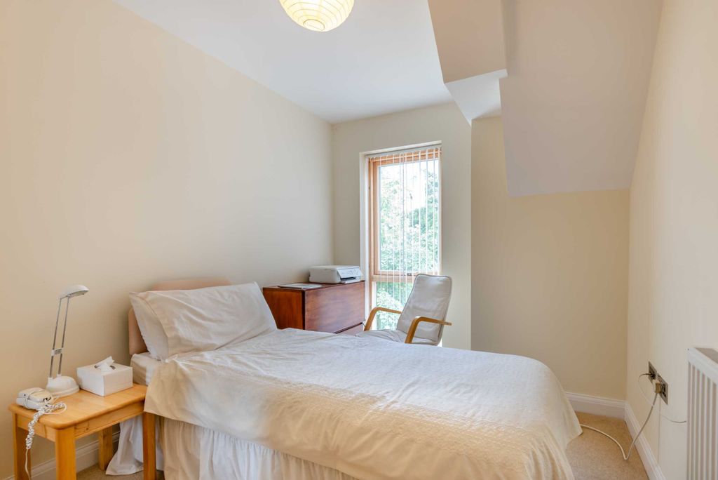 Additional image 8 of 2 bed flat for saleHereford Road, Monmouth, Monmouthshire NP25