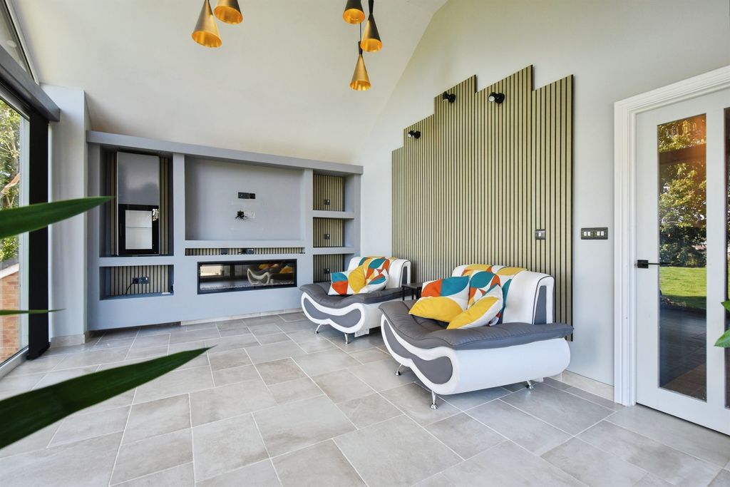 Additional image 22 of 4 bed detached house for saleThe Oaks, Quakers Yard, Treharris CF46