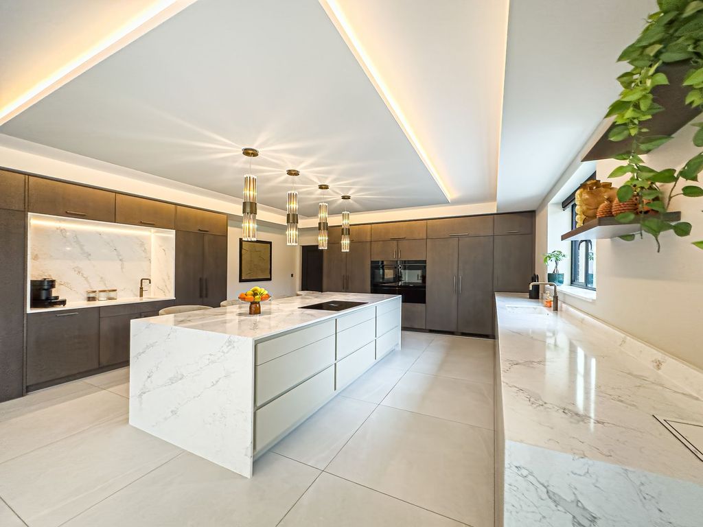 Additional image 10 of 5 bed detached house for saleColumn Road, Wirral CH48