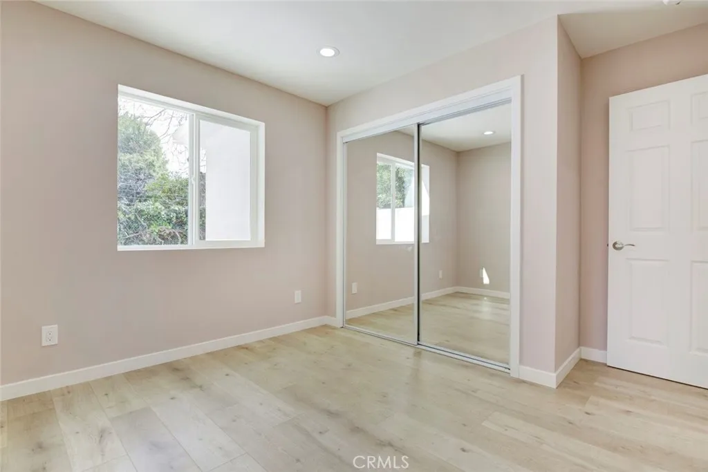 Additional image 12 of 15557 Wyandotte Street, Van Nuys, CA 91406
