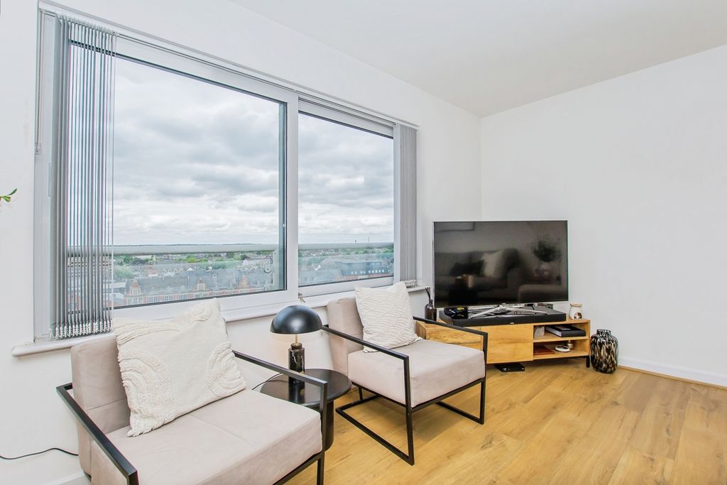 Additional image 15 of 2 bed flat for saleBroadway, Peterborough, Cambridgeshire PE1