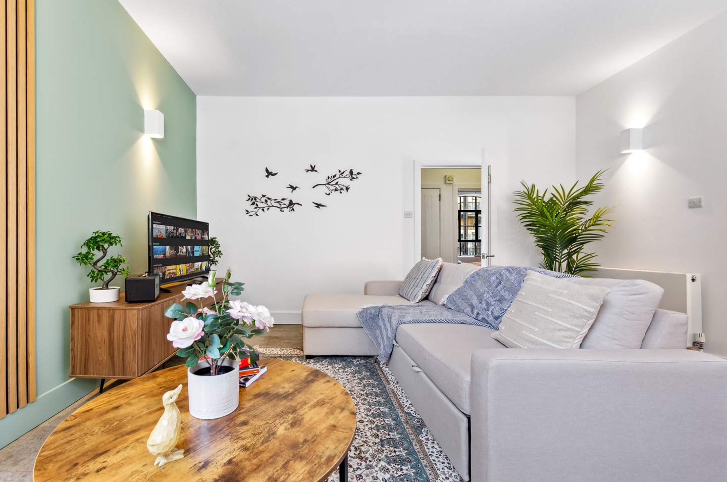 Additional image 16 of Studio Flat, Berry St, EC1V, N1 7GU