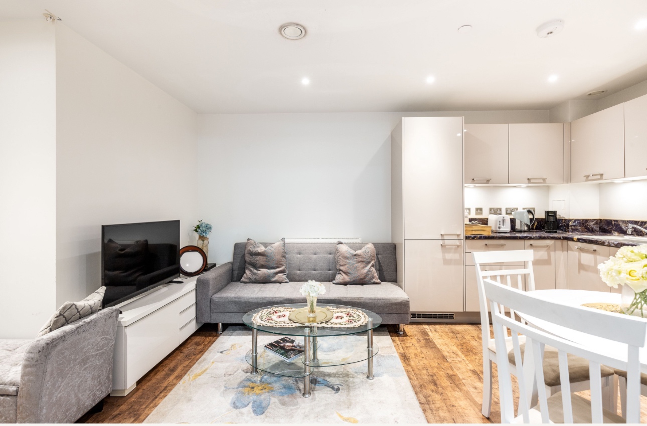 Additional image 22 of 3 Bed Flat, Valetta House, SW11, N1 7GU