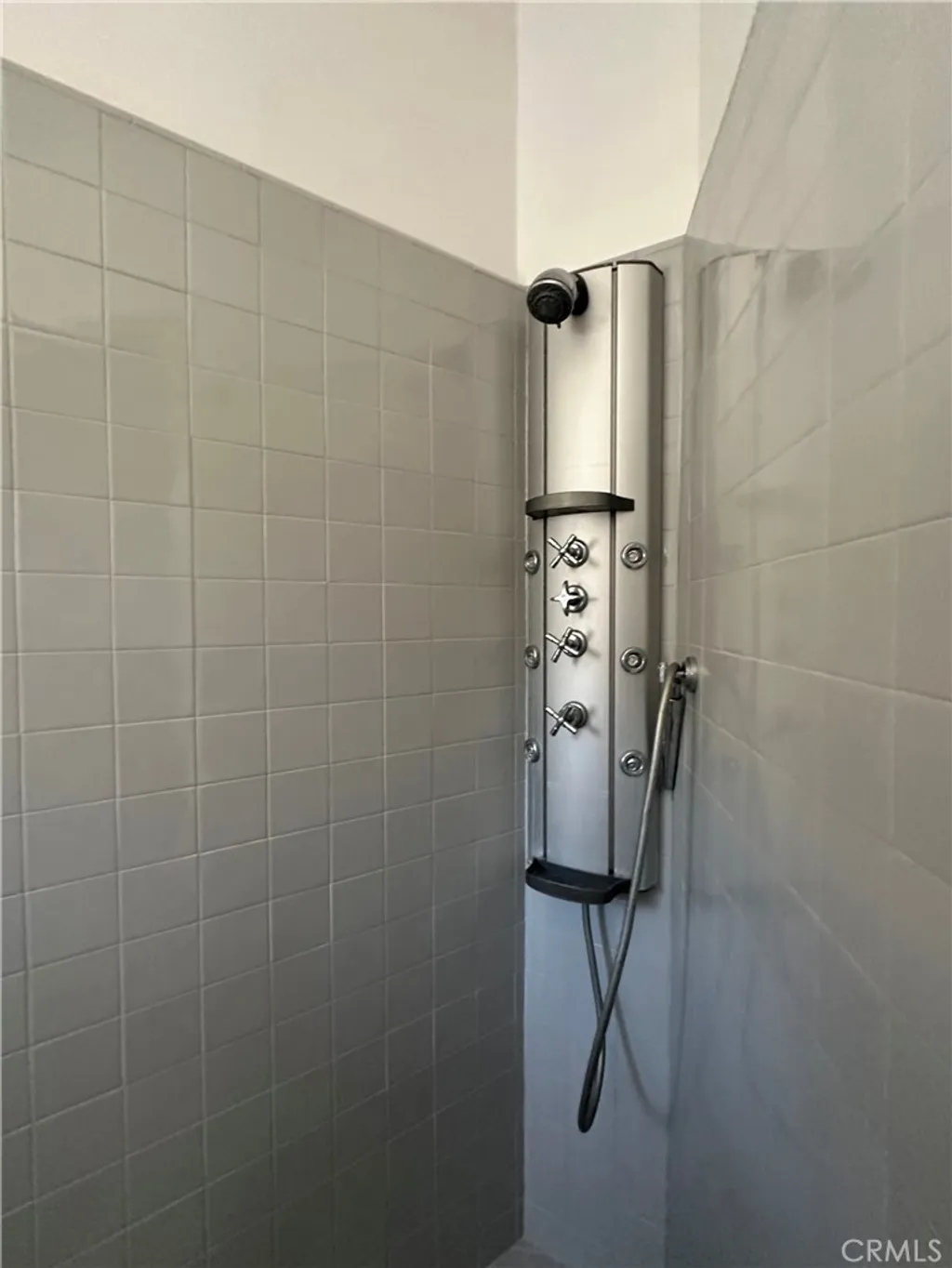 Additional image 6 of 1046 S Hudson Avenue, Los Angeles, CA 90019