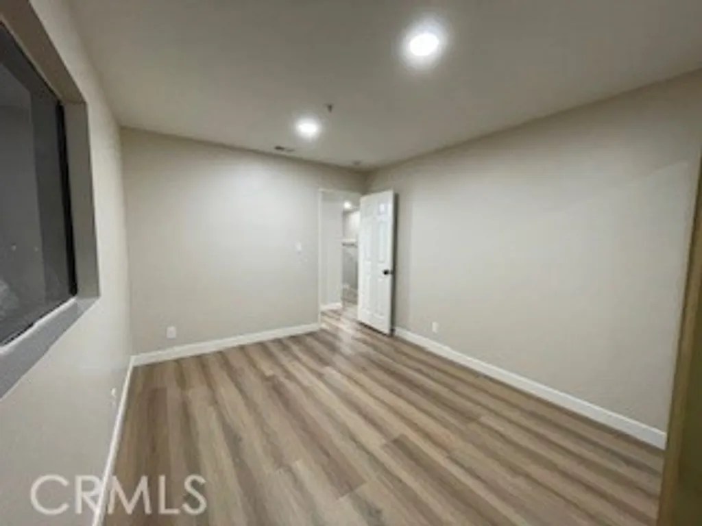 Additional image 12 of 371 S Sierra Madre Blvd, Pasadena, CA 91107