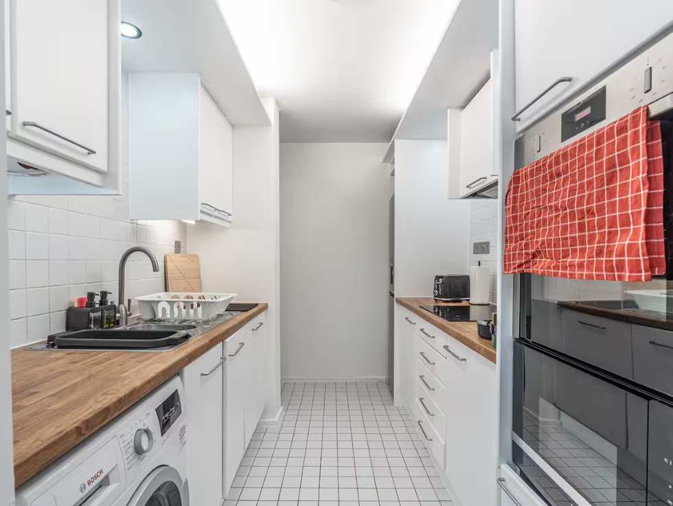 Additional image 14 of 2 Bed Flat, Cromwell Road, SW7, N1 7GU