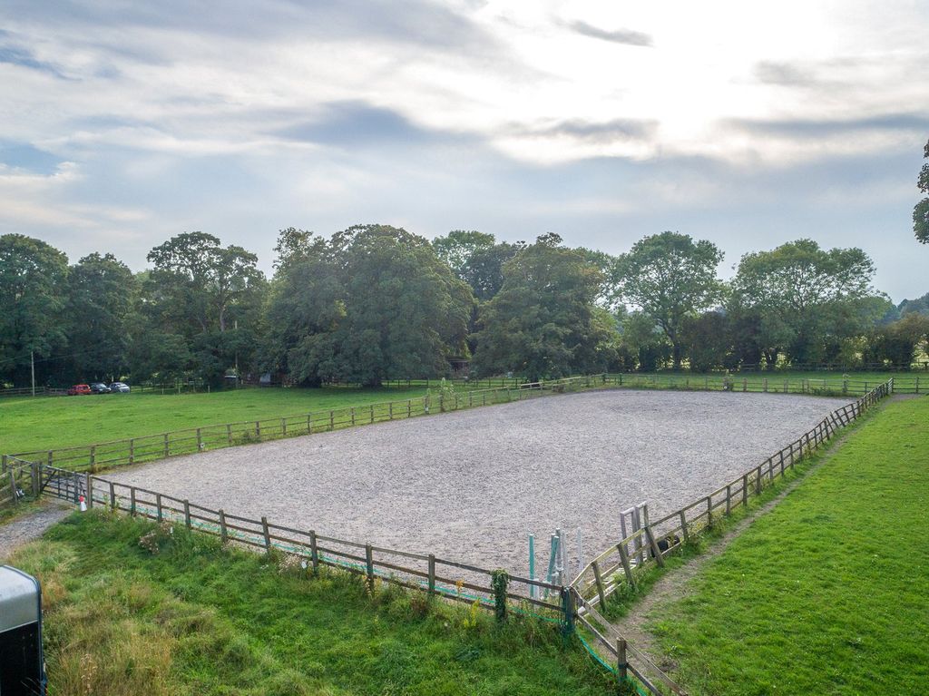 Additional image 16 of 10 bed detached house for saleHunton Down Lane, Winchester, Hampshire SO21