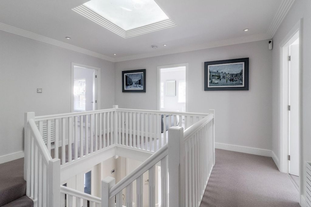 Additional image 16 of 6 bed detached house for saleBelfry Lane, Collingtree Park, Northampton NN4